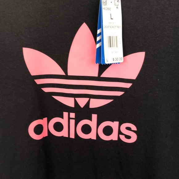 Adidas tshirt black Large - Picture 4 of 5